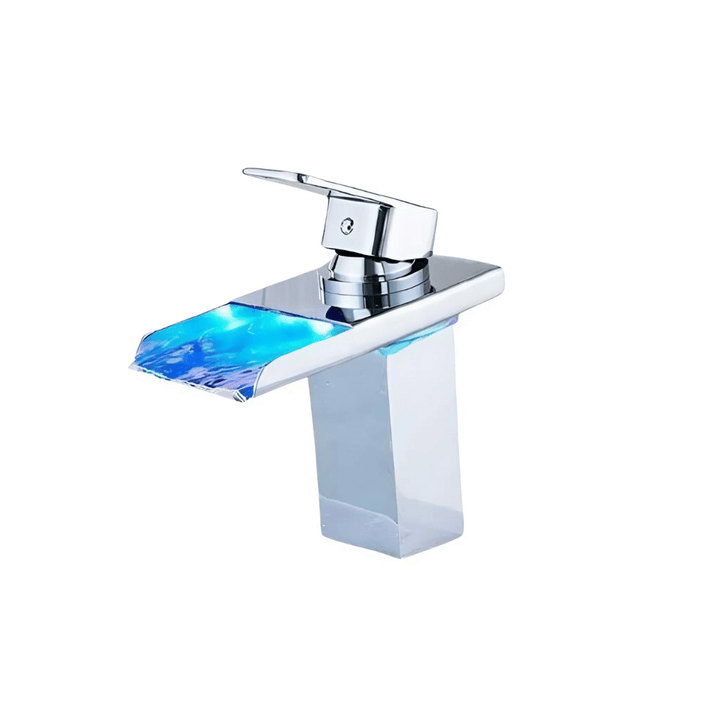 Lisslune | VidricLED - Temperature dependent wall-mounted faucet