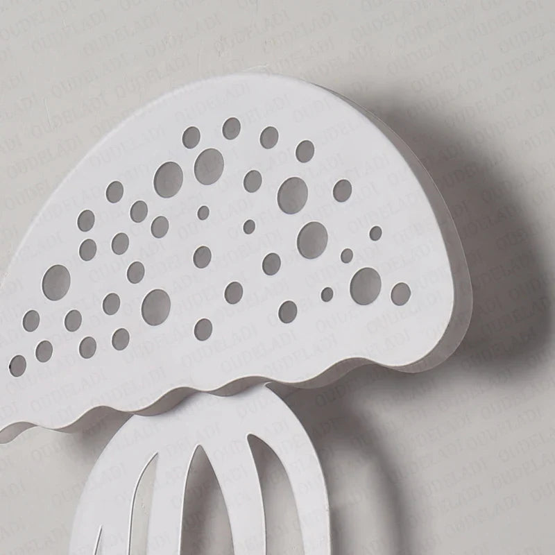 Lisslune | OceanGlow - LED Night Light with Jellyfish