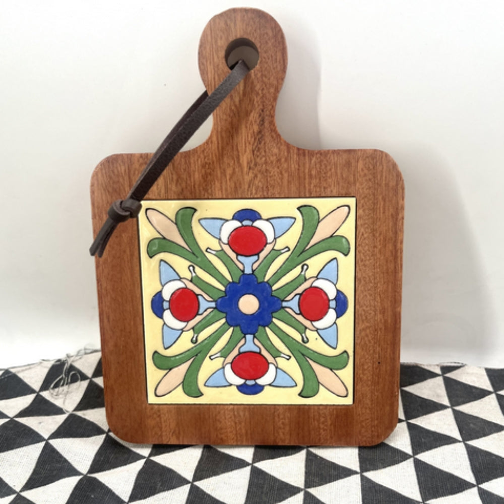 Lisslune | Moroccan Ebony Floral Wooden Trivets