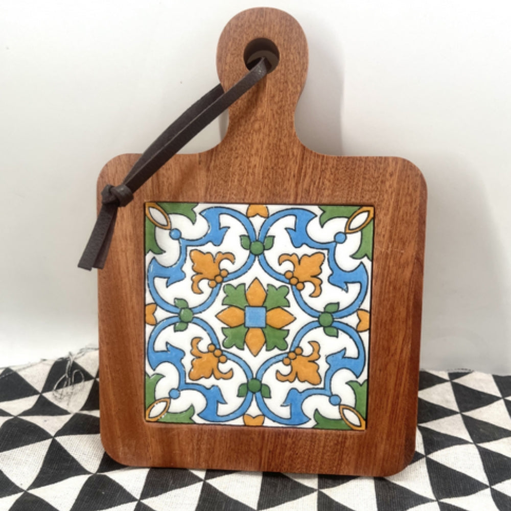 Lisslune | Moroccan Ebony Floral Wooden Trivets