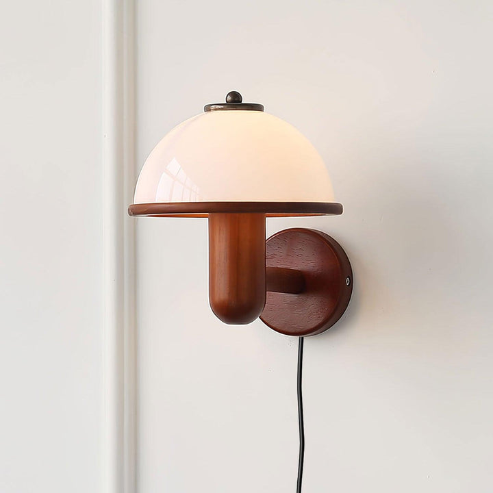Lisslune | Nordlys Nature Wall Light – Mushroom-shaped Wood-look Decor