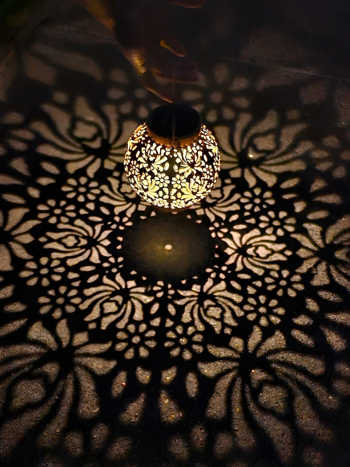 Lisslune | AquaGlow – Waterproof Solar LED Garden Hanging Light