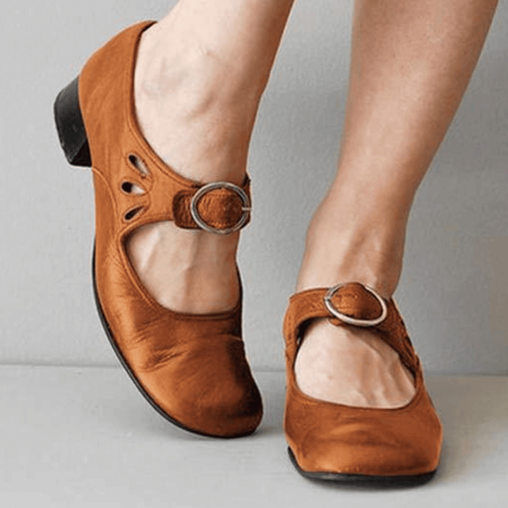 Lisslune | The unique and comfortable sandal