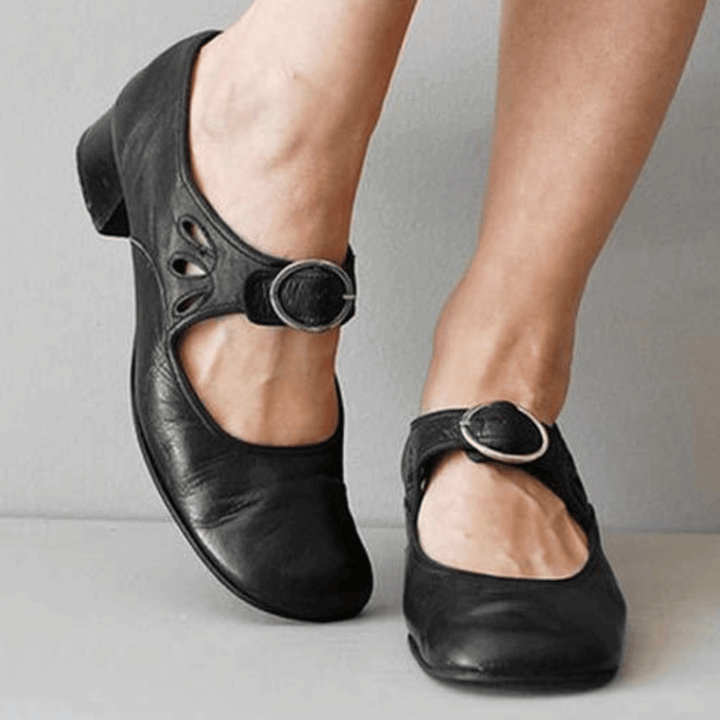 Lisslune | The unique and comfortable sandal