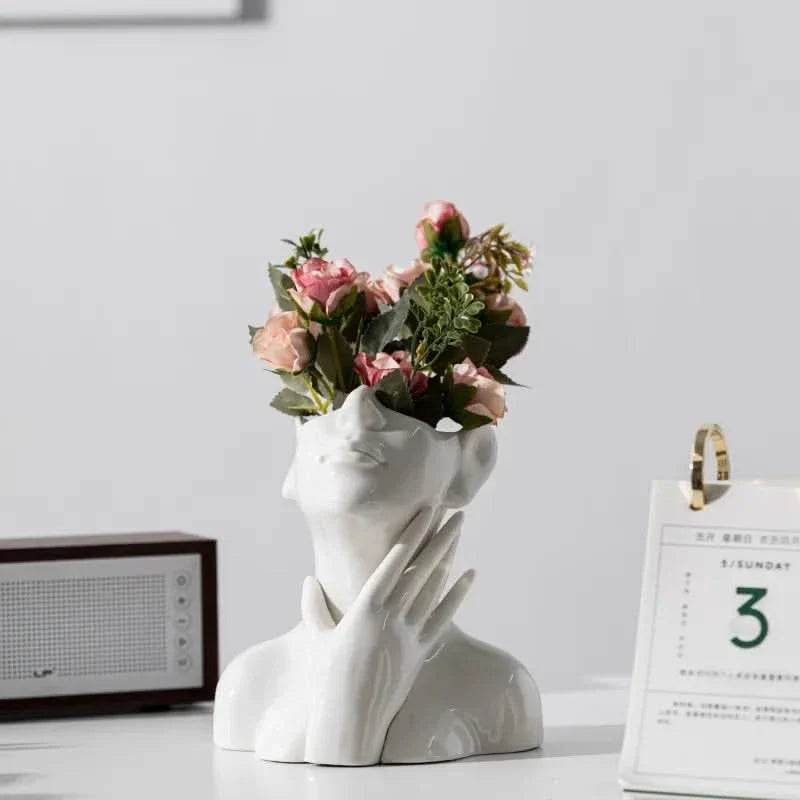 Lisslune | Petal – A vase full of sophistication and charm