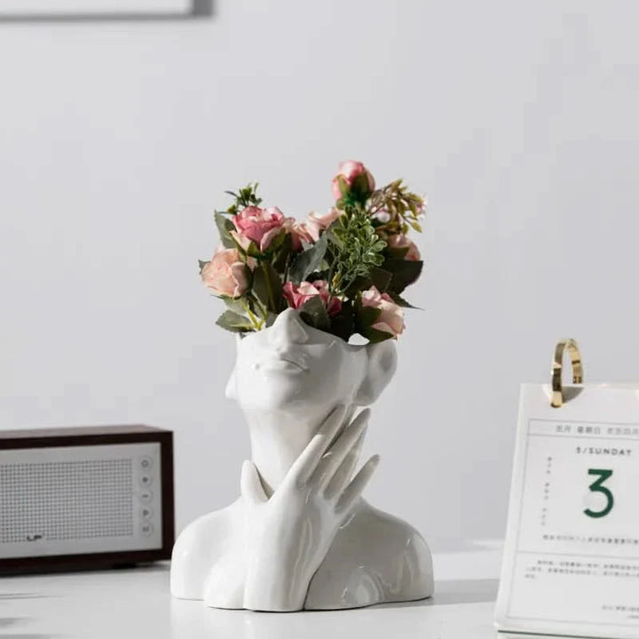 Lisslune | Petal – A vase full of sophistication and charm