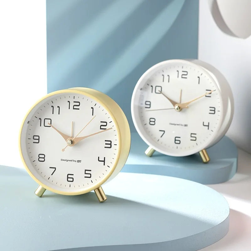 Lisslune | CalmTime - Modern silent round wall clocks