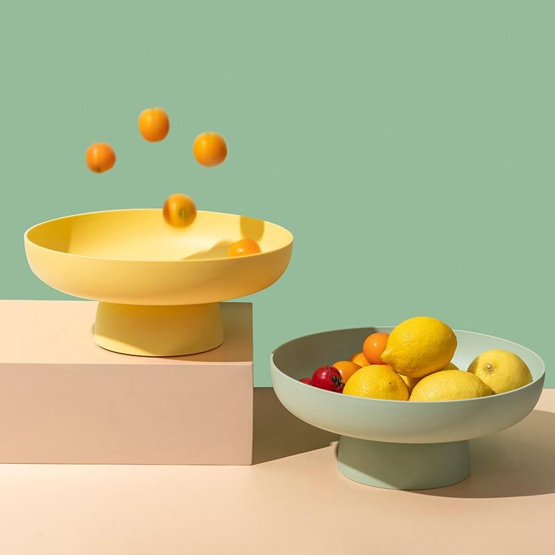 Lisslune | Pastel colored fruit tray