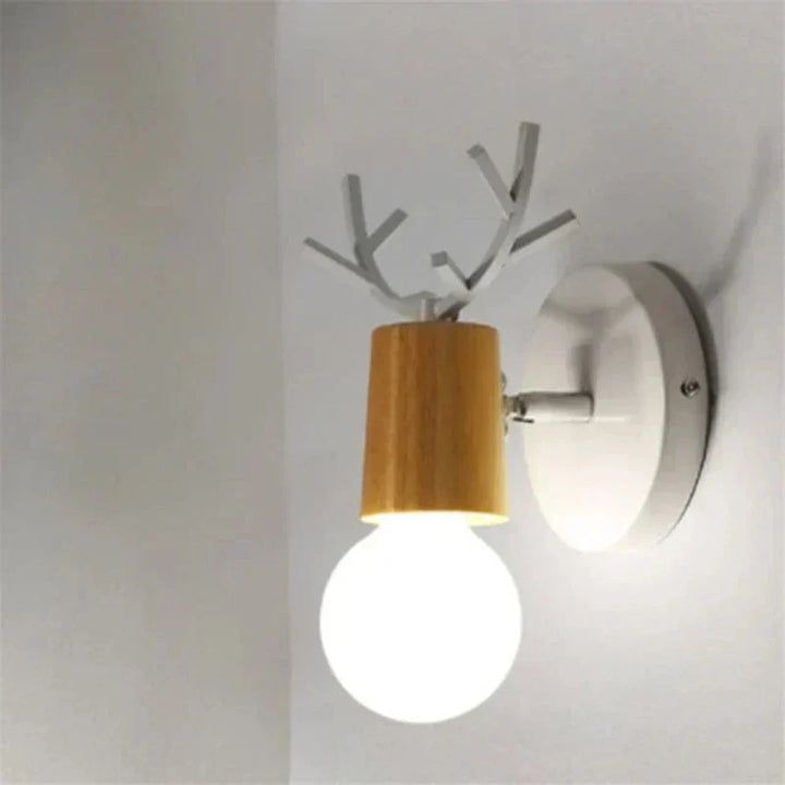 Lisslune | BrightStag - Elegant Antler-Themed Wall Light