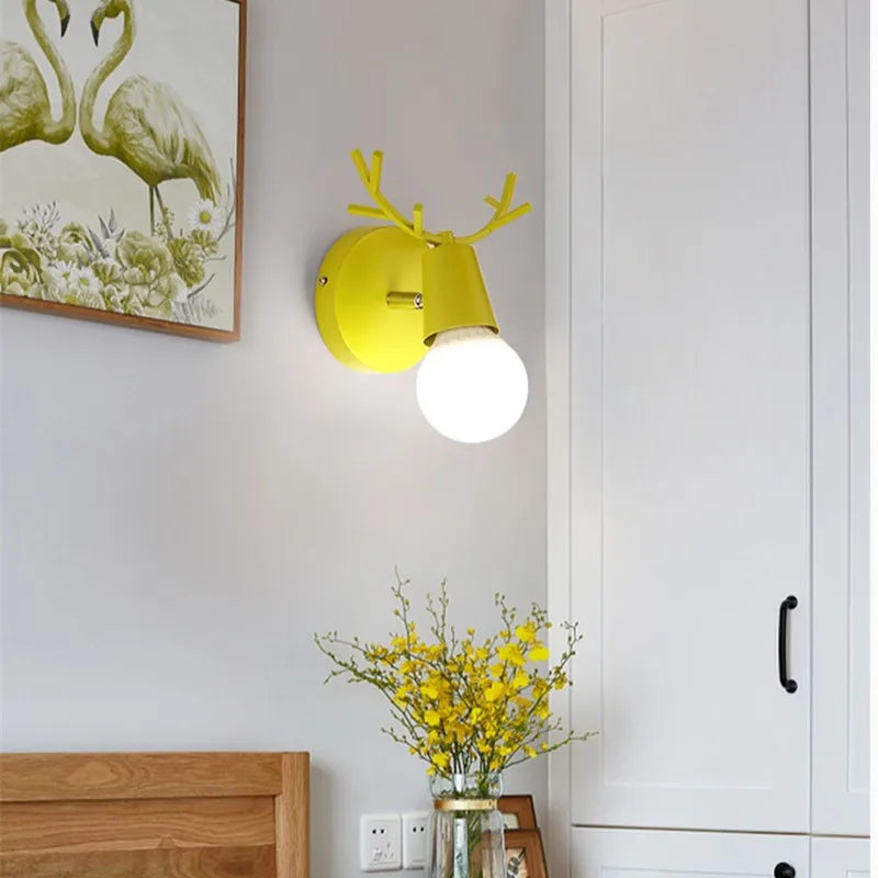 Lisslune | BrightStag - Elegant Antler-Themed Wall Light