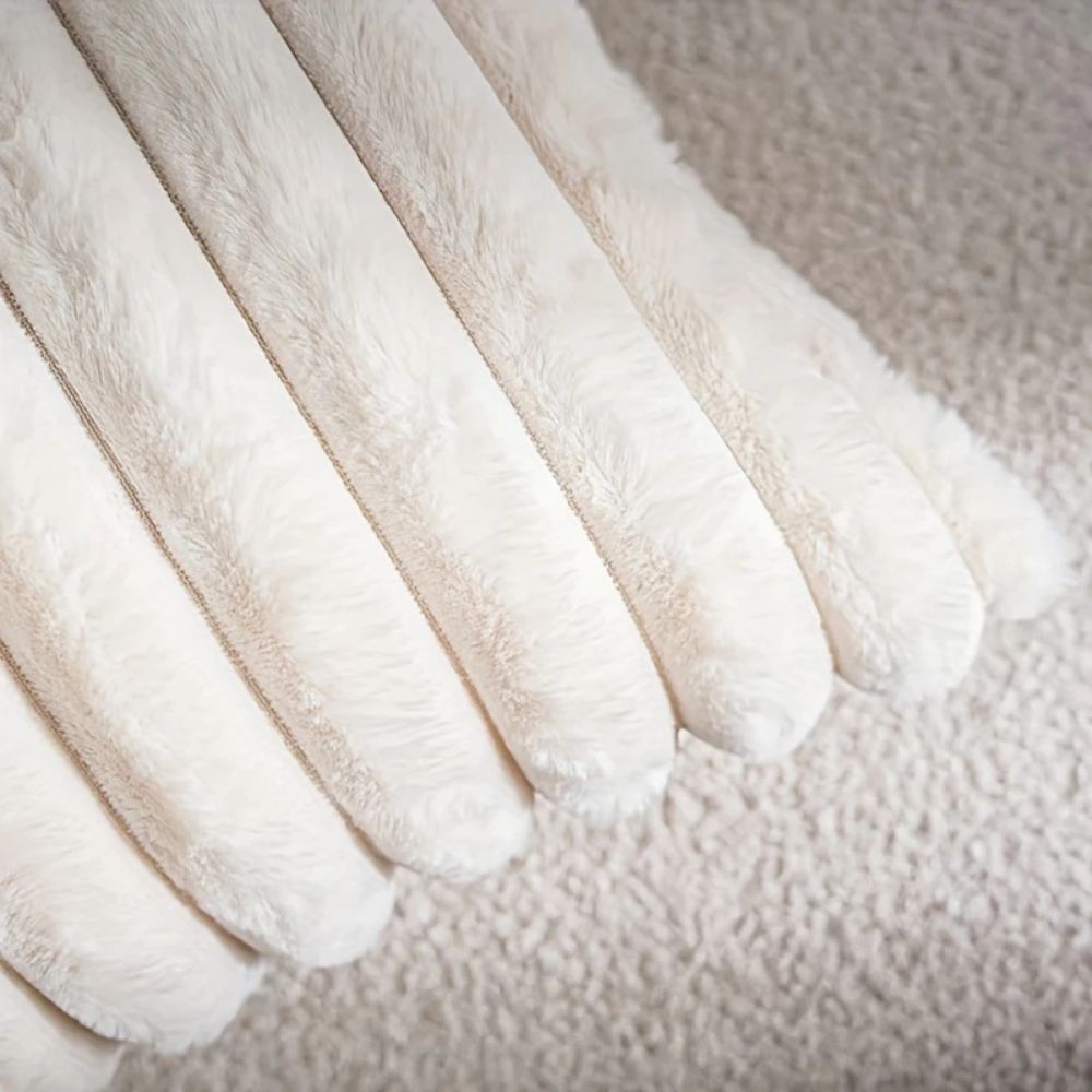 Lisslune | Nouvia Synthetic Fur Plush Cushion Cover