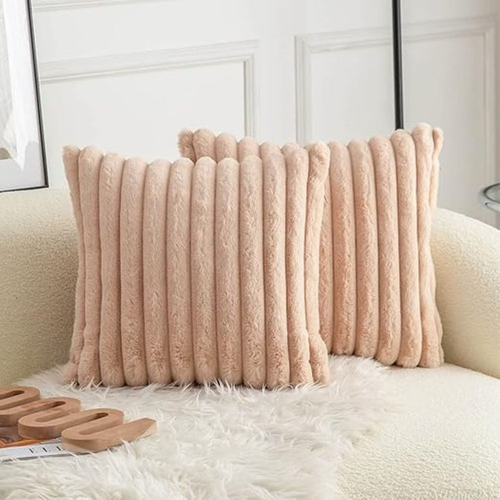 Lisslune | Nouvia Synthetic Fur Plush Cushion Cover