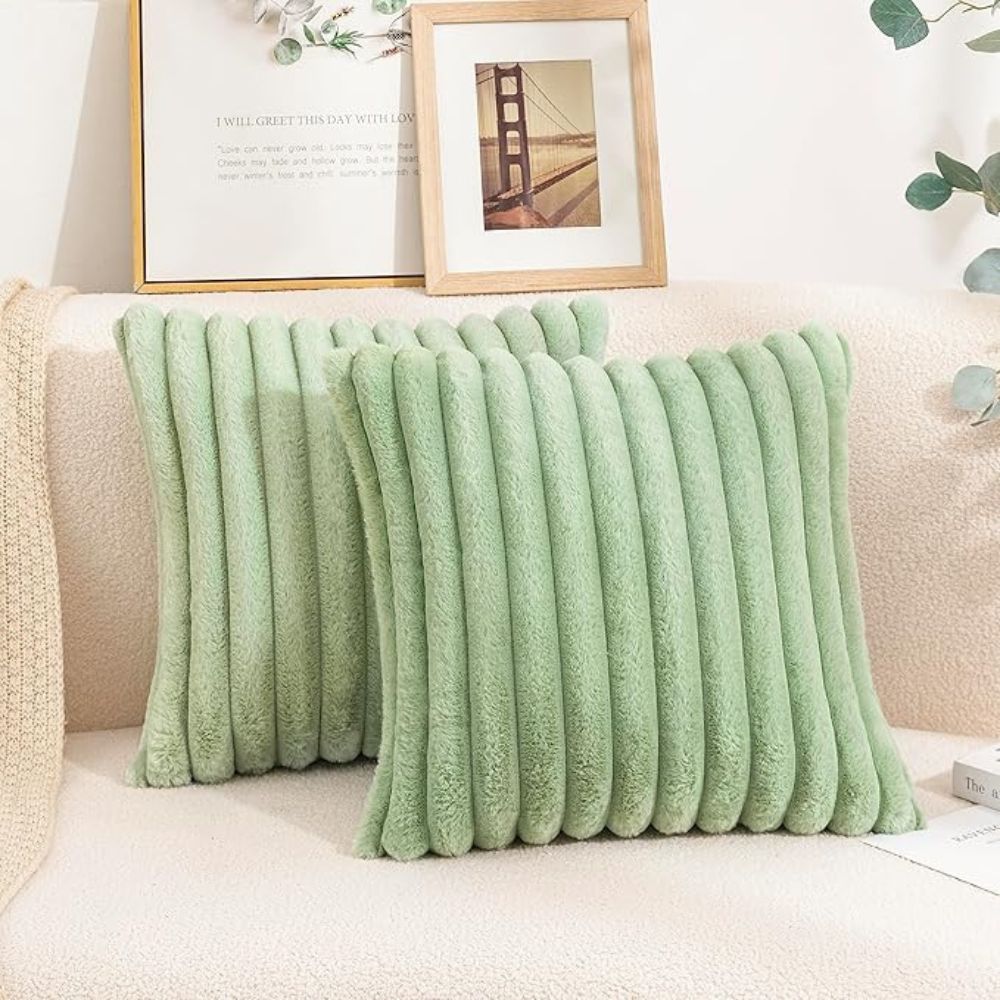 Lisslune | Nouvia Synthetic Fur Plush Cushion Cover