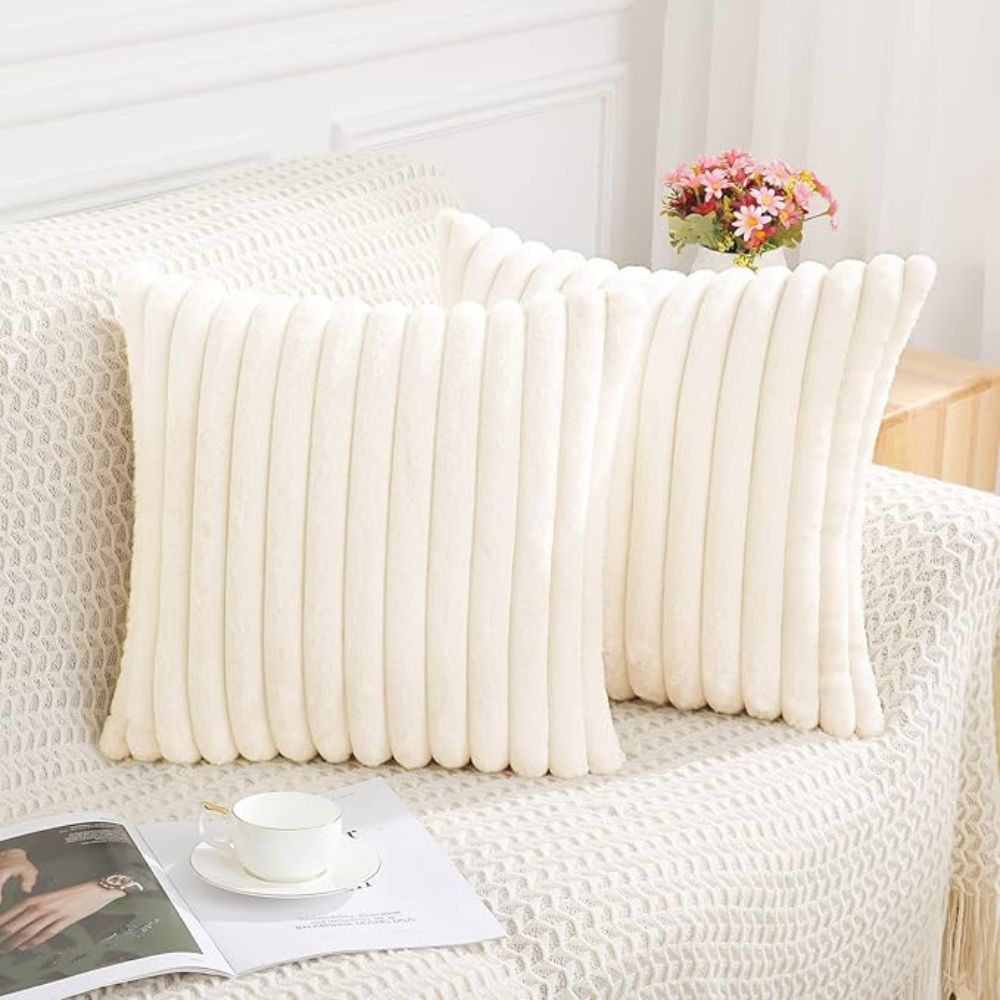 Lisslune | Nouvia Synthetic Fur Plush Cushion Cover