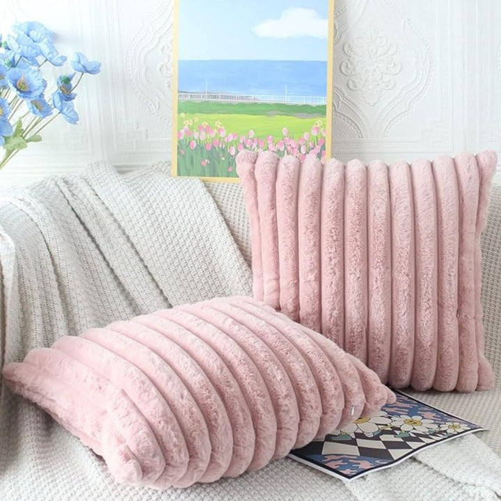 Lisslune | Nouvia Synthetic Fur Plush Cushion Cover
