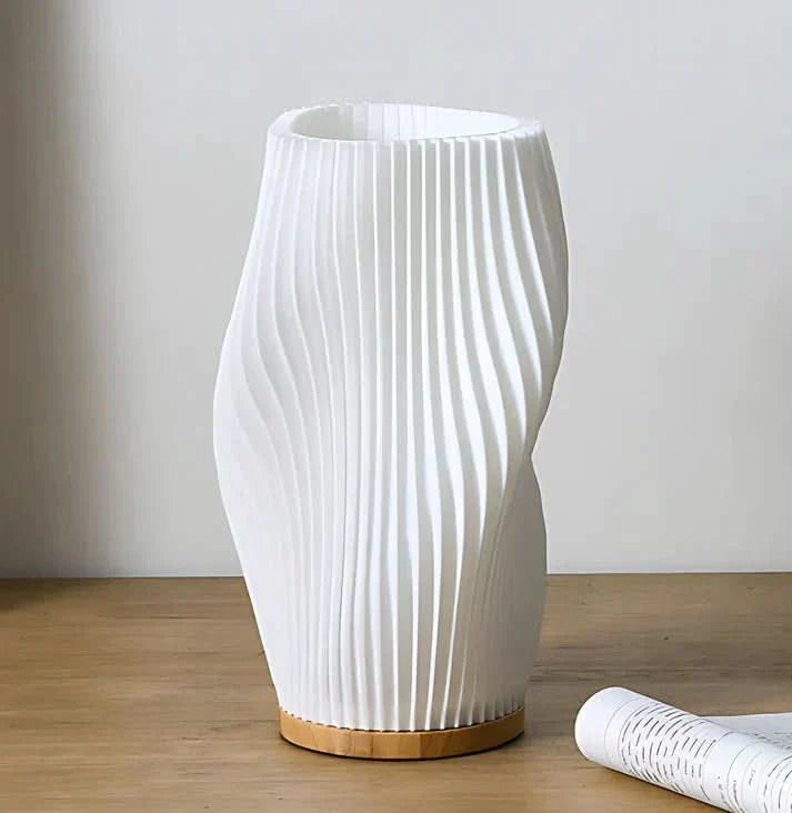 Lisslune | Wavecrest Lamp – Sleek USB-Powered Dimmable Table Lamp
