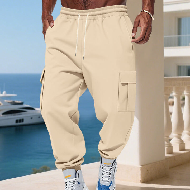 Men's cargo training pants with elastic waistband and practical side pockets Lisslune