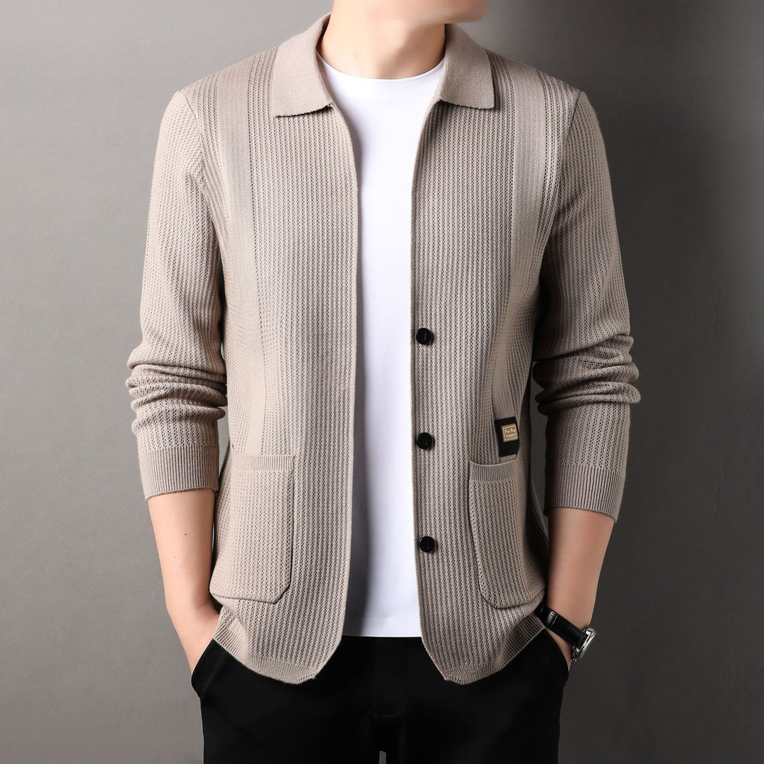 Men's fashionable cardigan with practical pockets Lisslune