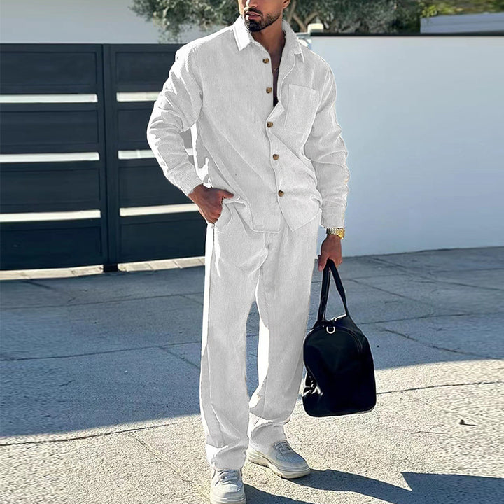 Men's leisure suit with innovative fabric and practical pockets Lisslune