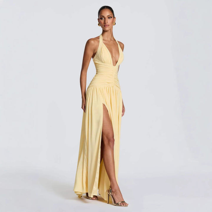 Ladies Elegant Maxi Dress with Strapless Neckline and Sophisticated Pleats