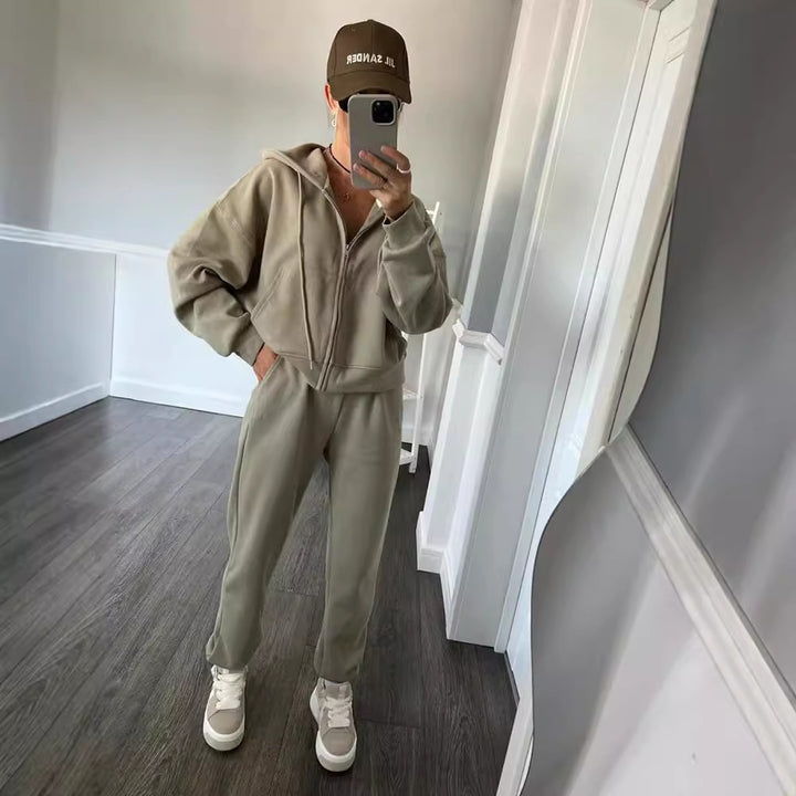 Women's Filter-Free Sporty Set with Hood and Elastic Band Lisslune
