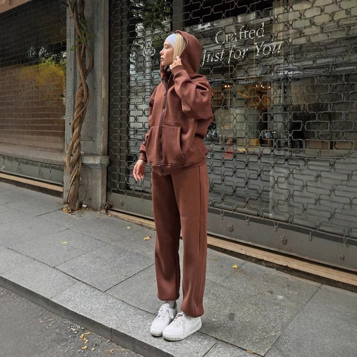 Ladies sporty fleece set with hood and wide pants Lisslune