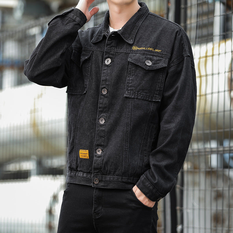Men's denim jacket in a casual style with functional flap pockets and sturdy design Lisslune