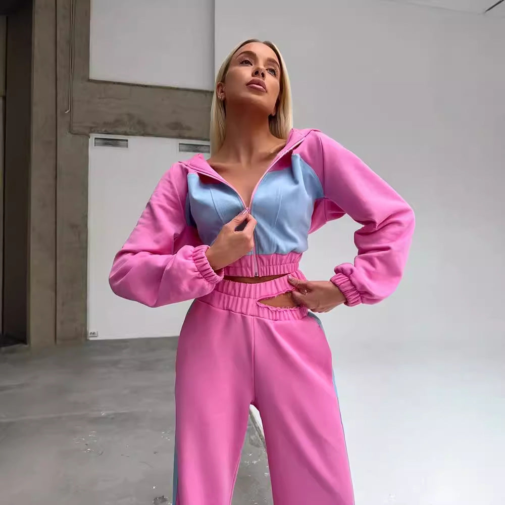 Women's sporty loungewear set made of soft material with kangaroo pocket Lisslune
