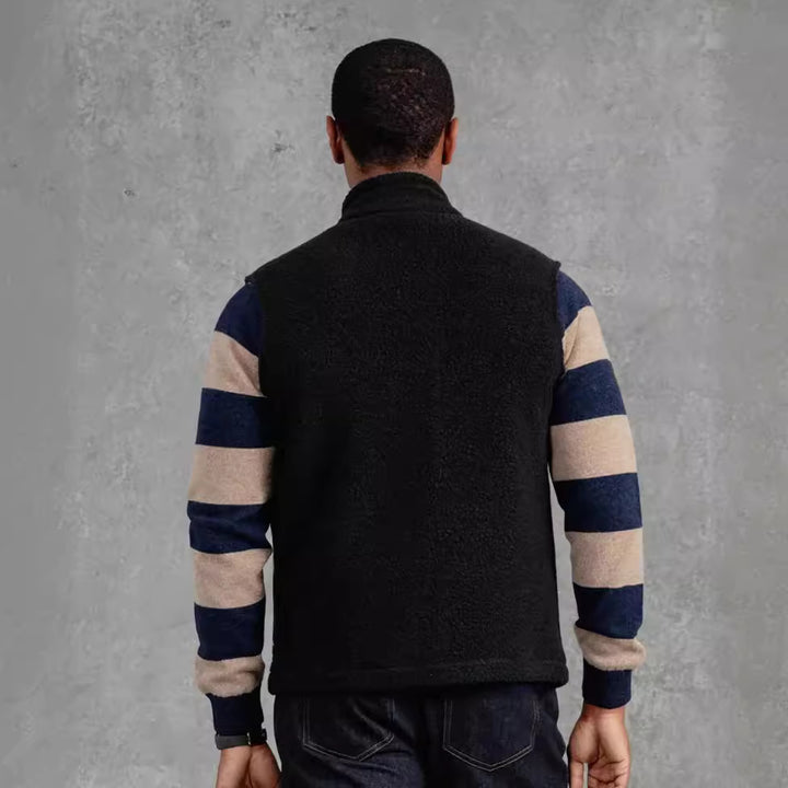 Men's stylish fleece jacket with textured collar and practical pockets Lisslune