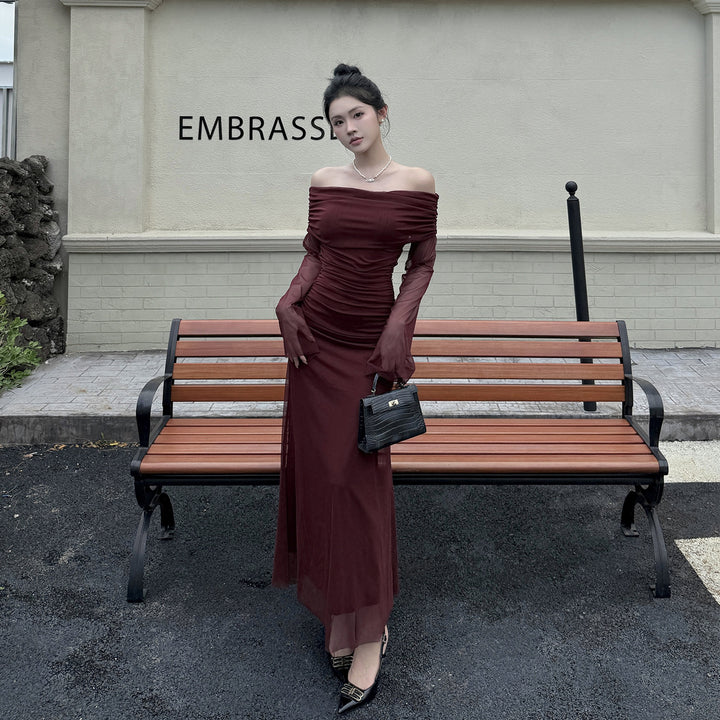 Women's Off-Shoulder Evening Dress with Ruched Design and Long Sleeves Lune London