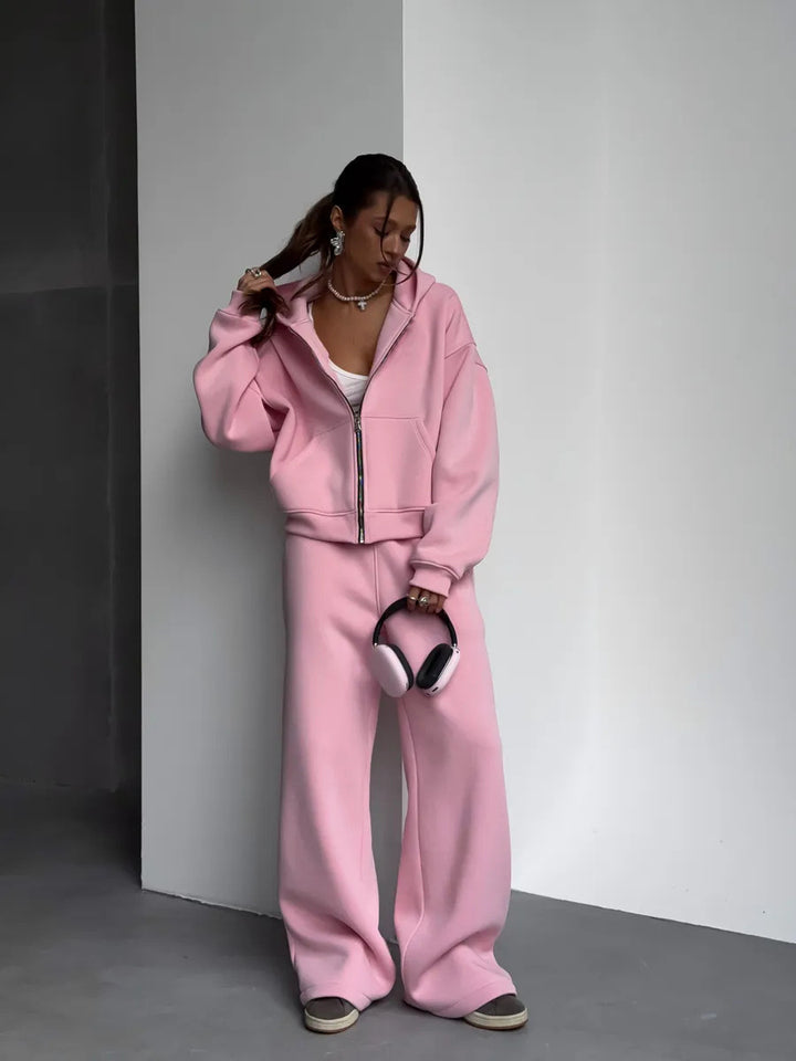 Women Relaxed-Fit Hoodie and Jogging Pants Set Lisslune