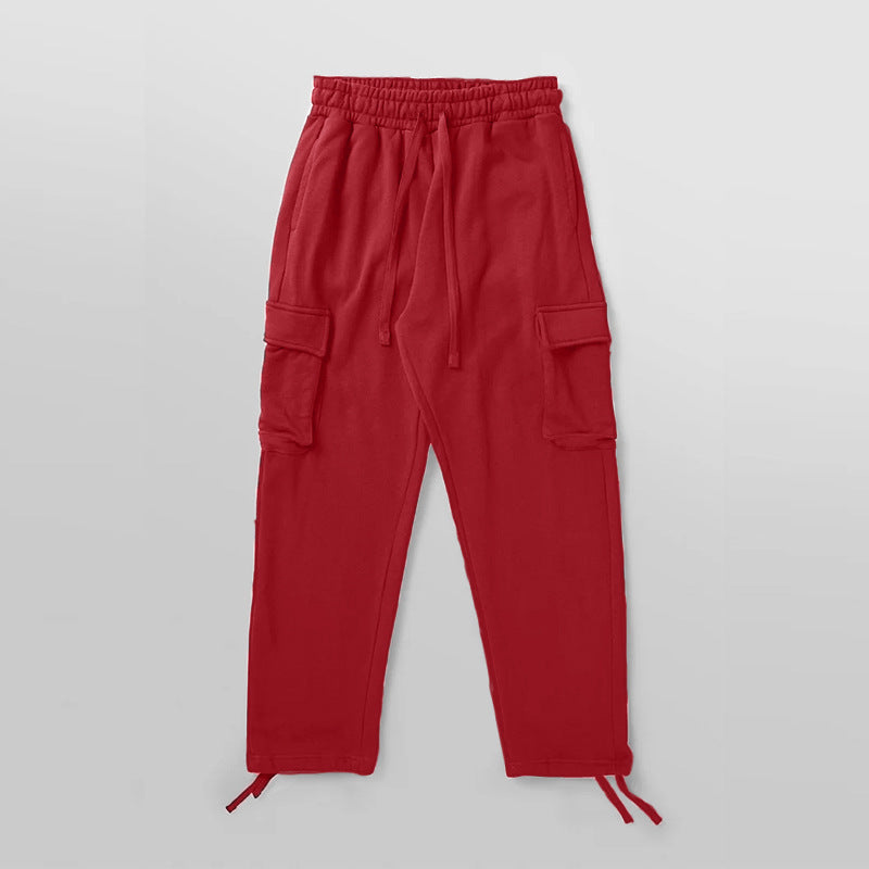 Men's cargo jogging pants made of soft, breathable material with an elastic waistband and practical pockets Lisslune