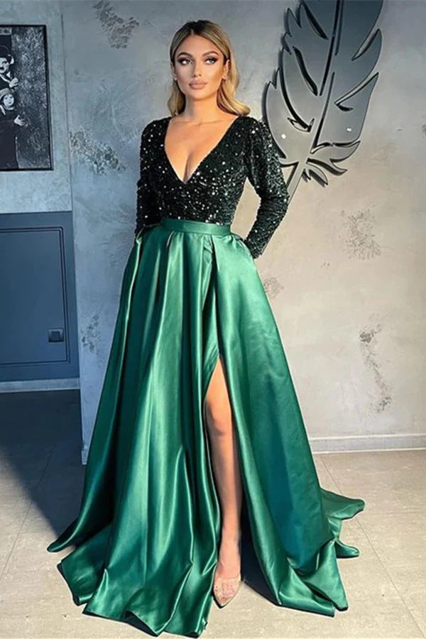 Women's Glamorous Evening Dress with Sparkling Sequins and High Slit Lisslune