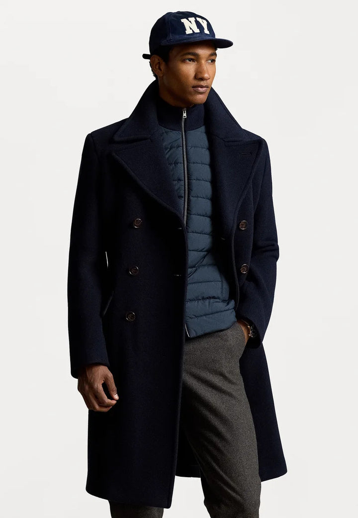 Men's Elegant Wool Coat with Modern Cut and High-Quality Details Lisslune