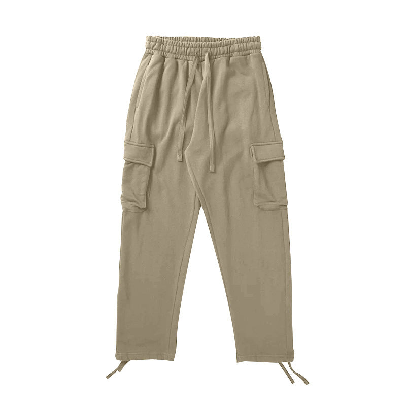 Men's cargo jogging pants made of soft, breathable material with an elastic waistband and practical pockets Lisslune