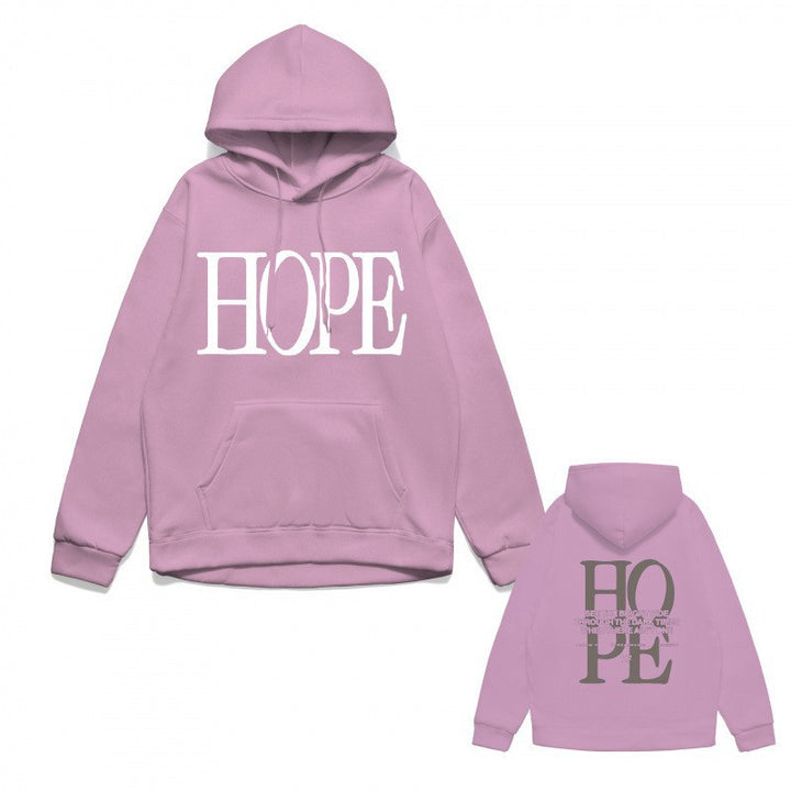 Women's hoodie with eye-catching lettering and conveniently designed kangaroo pocket Lisslune