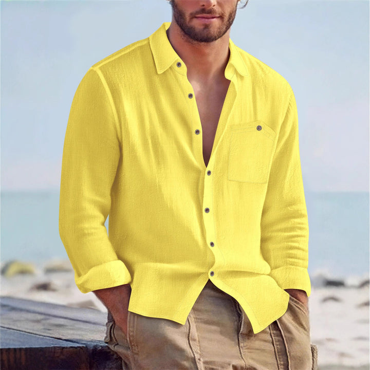 Men's casual shirt with a relaxed fit and practical chest pocket Lisslune