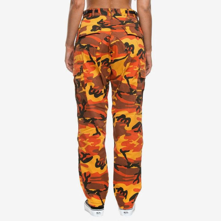 Men's cargo pants in modern camouflage style with multiple practical pockets Lisslune