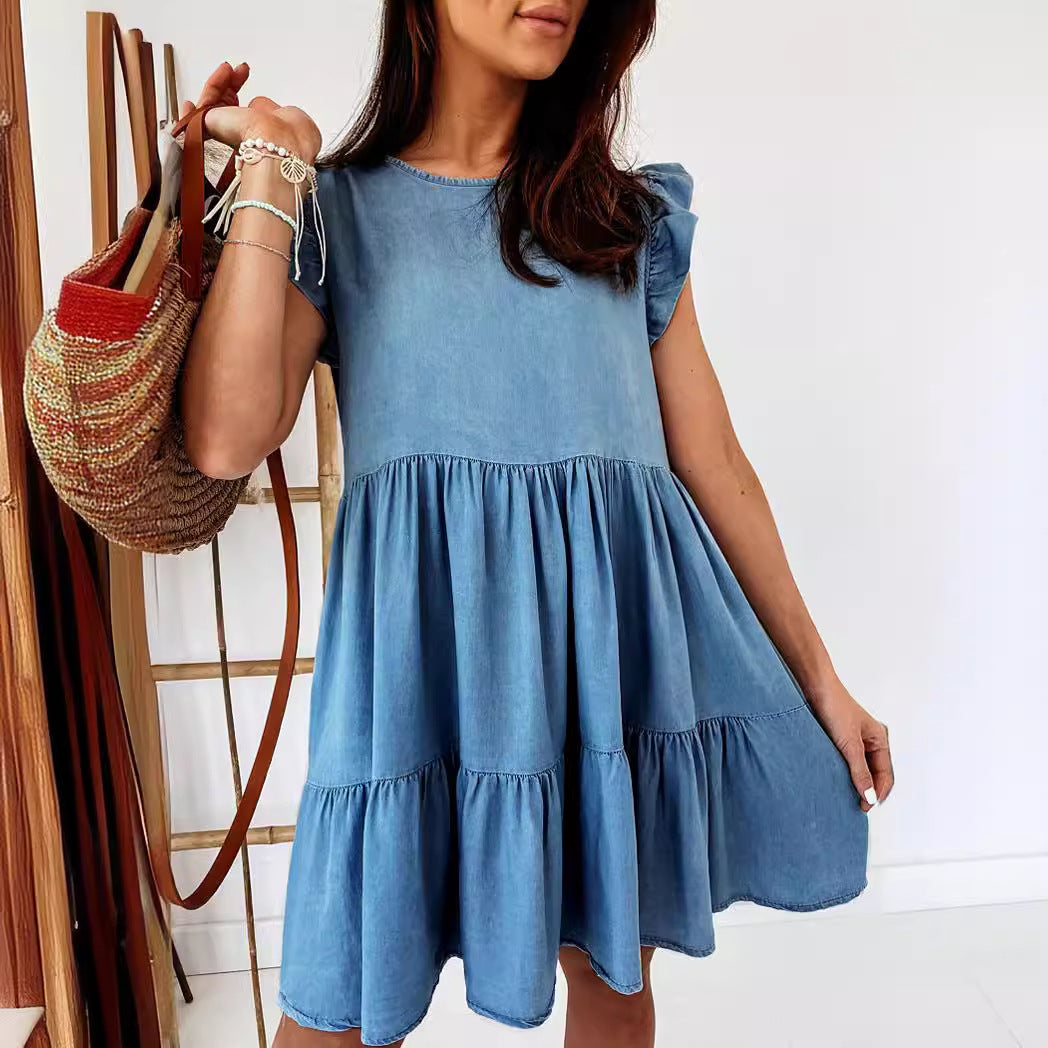 Women's short-sleeve dress in a casual A-line cut with a voluminous skirt Lisslune