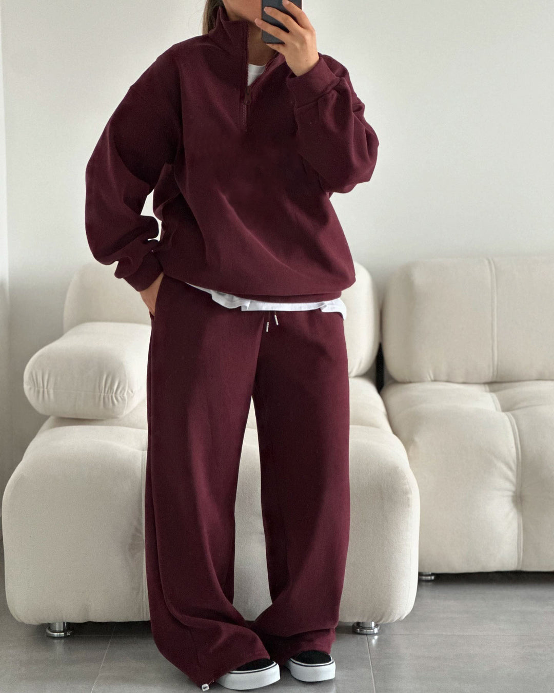 Women's sporty hooded pullover with half zipper Lisslune