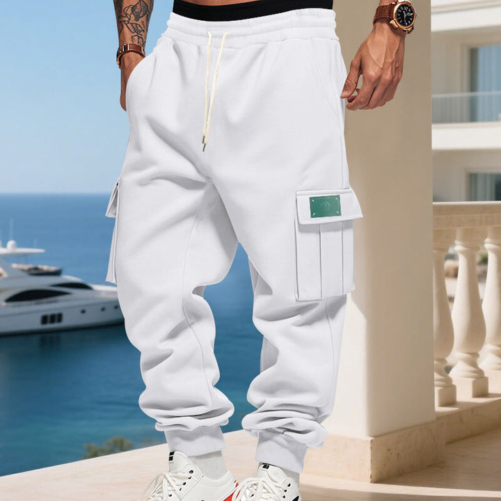 Men's cargo jogging pants with practical side pockets and adjustable drawstring Lisslune