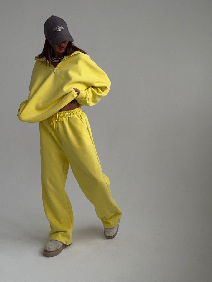 Women's sporty hooded pullover with half zipper Lisslune