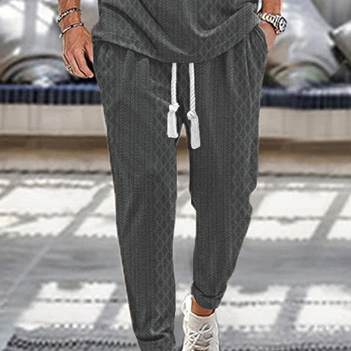 Men's sporty jogging pants with modern accents Lisslune