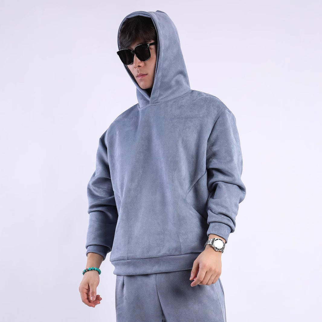 Men's hooded sweatshirt made of soft fleece material with innovative details Lisslune