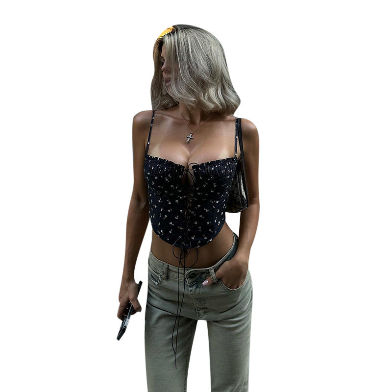 Women's crop top with gathering and lace details Lune London