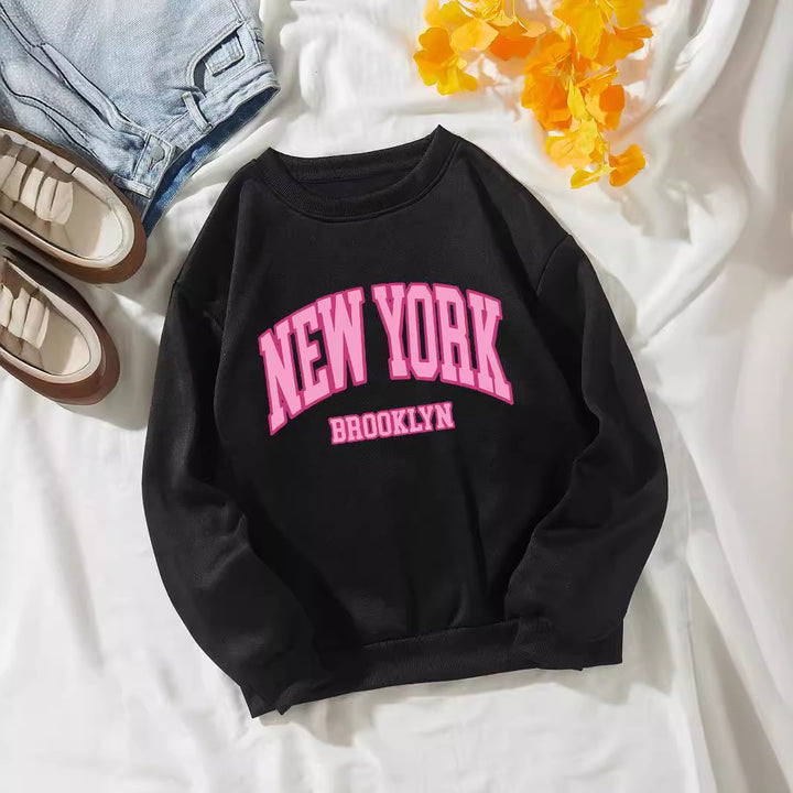 Women's casual sweater with striking NYC print Lisslune