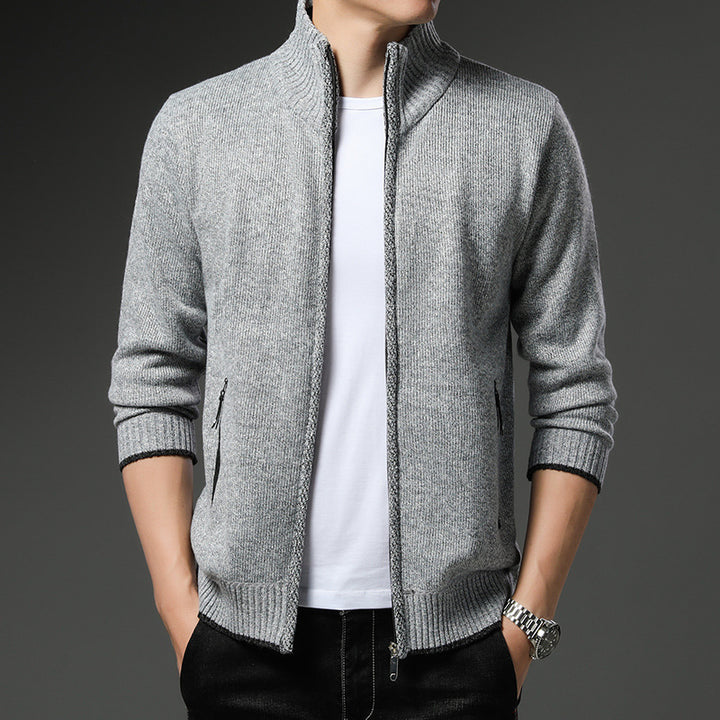 Men's fleece jacket with high collar and practical zip pockets Lisslune
