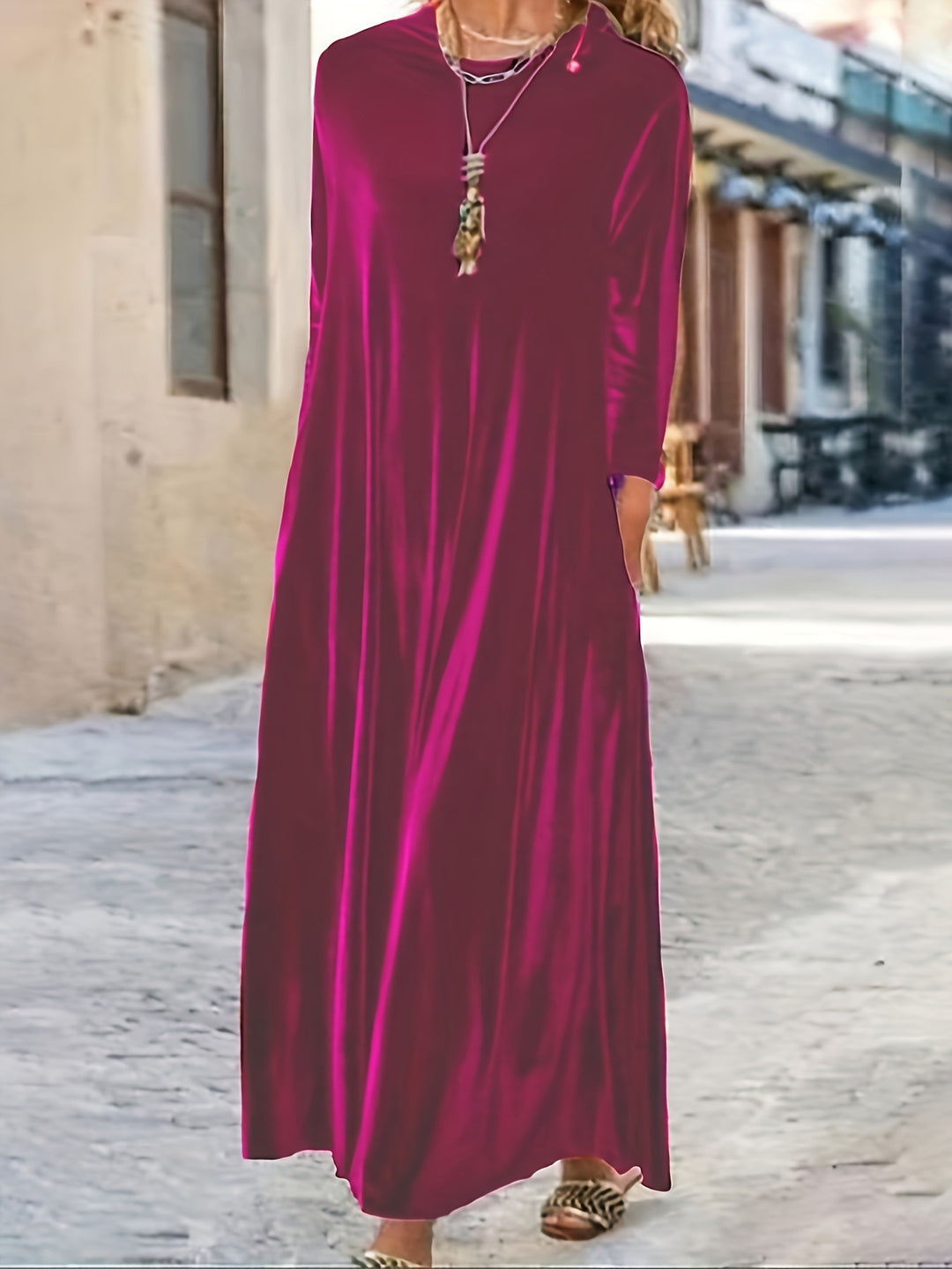 Women's maxi dress with elegant cut and pockets Lisslune