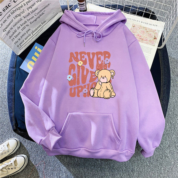 Women's hoodie with motivational bear design Lisslune