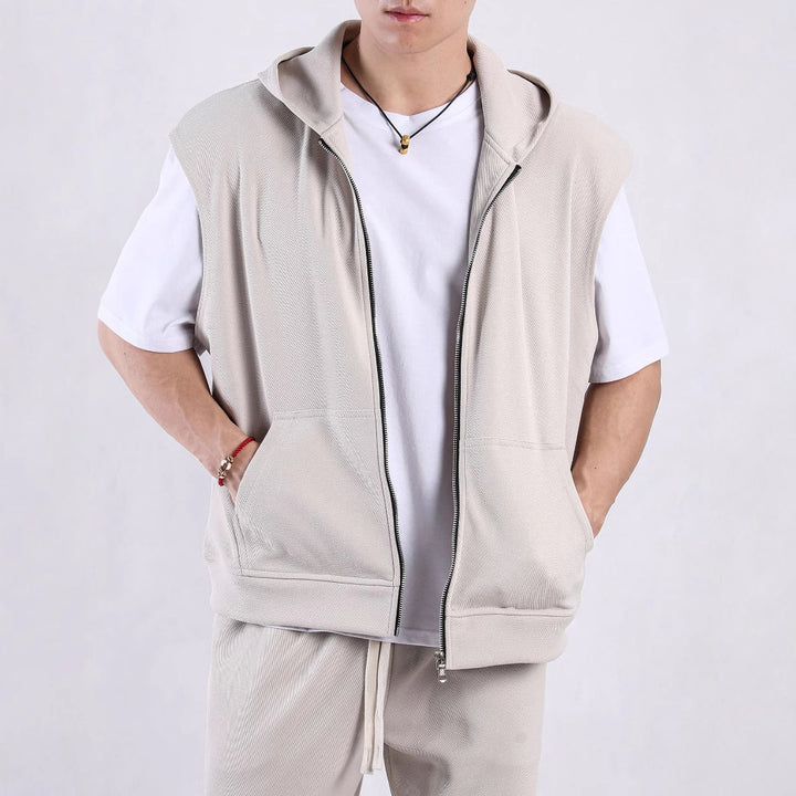 Men's sleeveless hooded shirt with practical pockets Lisslune